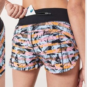 Lululemon speed up shorts 6 2.5”